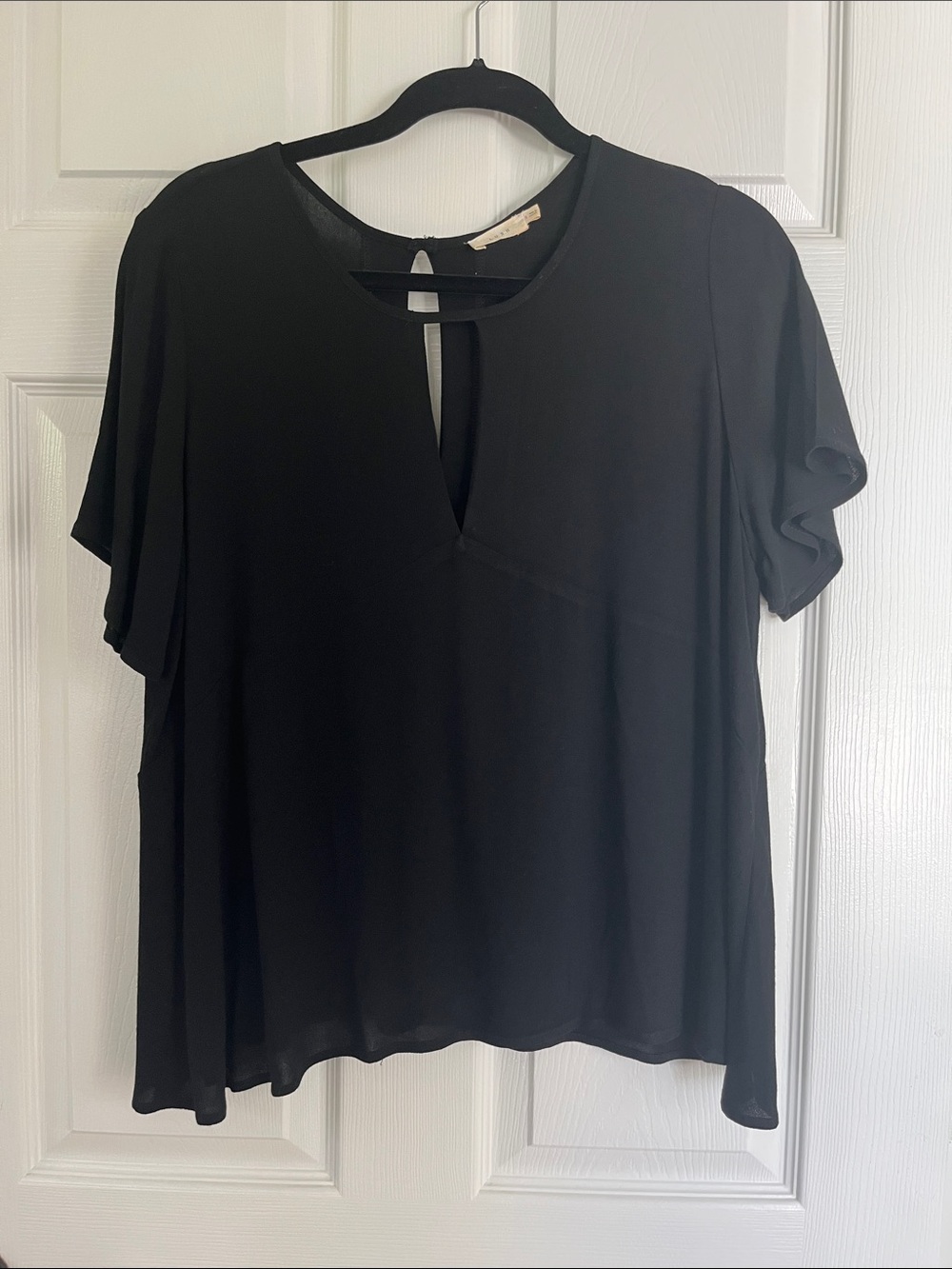 Lush Black Keyhole Flutter-Sleeve Blouse